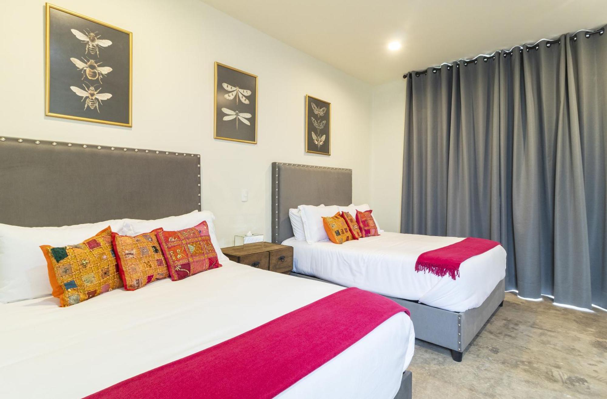 Panoramic Paradise 4br Gem Overlooking Smas Dam Сasa de vacaciones